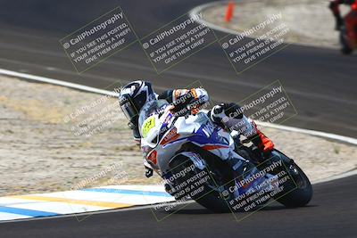 media/Sep-06-2025-CRA (Sat) [[cd32356307]]/Races/Race 2/